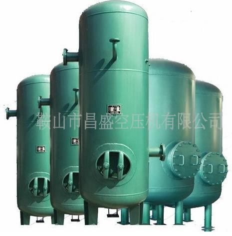 【立式儲(chǔ)氣罐】穩(wěn)穩(wěn)站立，蓄勢(shì)以待